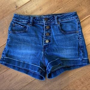 Volcom denim shorts size 27